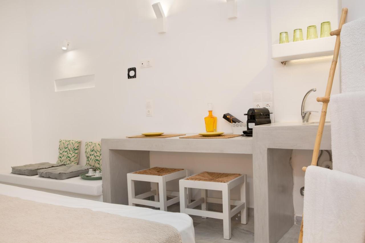Aspries Suites Piso Livadi Exterior photo