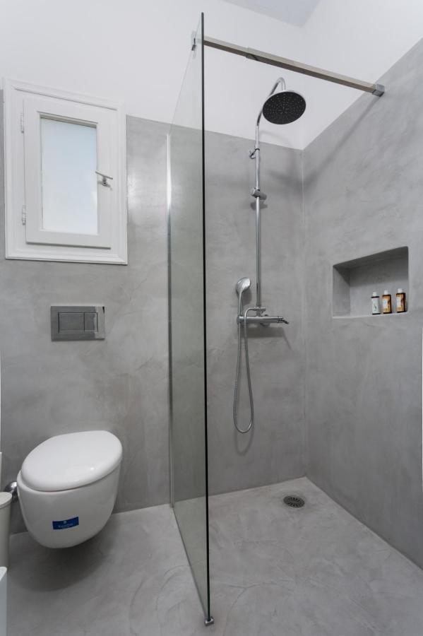 Aspries Suites Piso Livadi Exterior photo