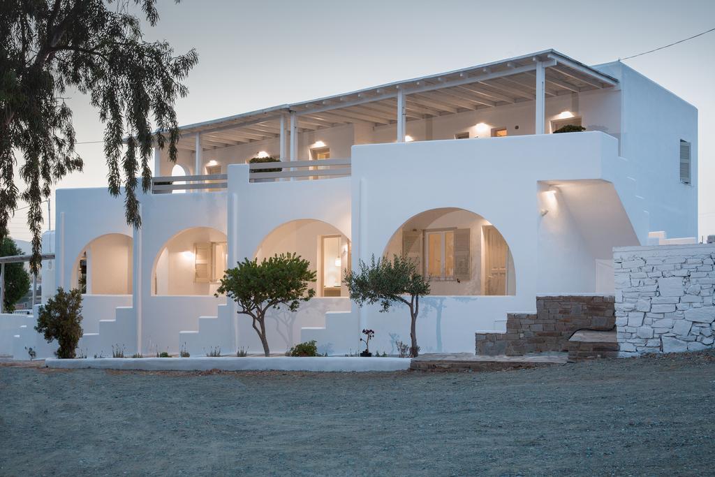 Aspries Suites Piso Livadi Exterior photo