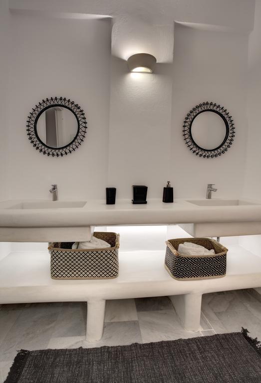 Aspries Suites Piso Livadi Exterior photo